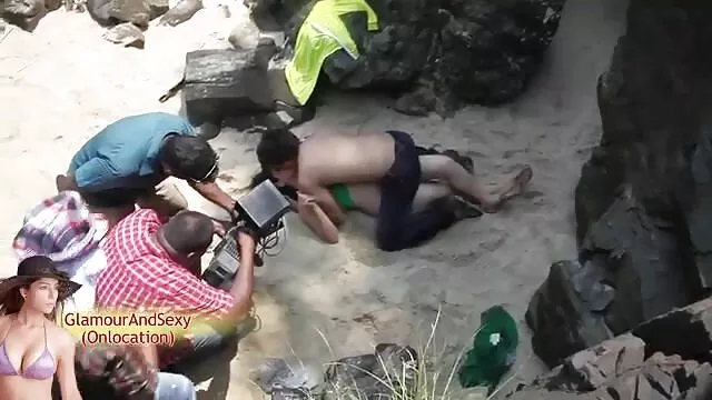 Heater coil, Angel, diikat untuk cerita panas bercinta kotoran di udara fuck di tenggorokan dua.